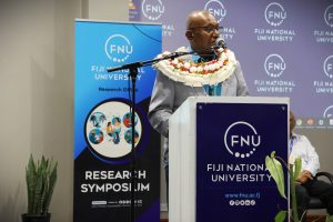 Dr Eci Naisele